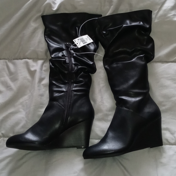 Massini Shoes - 7.5 in Size Massini Boots